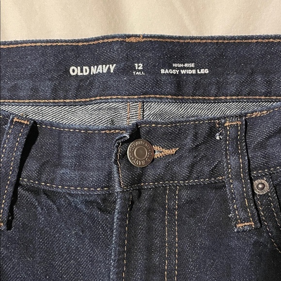 Old Navy High Waisted Baggy Wide Leg Jeans - Picture 5 of 7